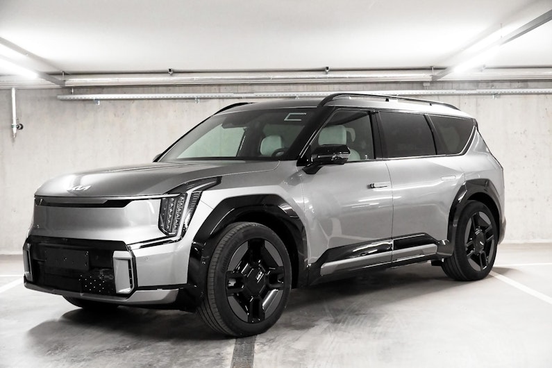 Vehicle image KIA EV9