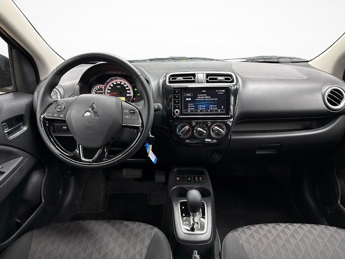 Vehicle image MITSUBISHI SPACE STAR