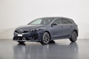 First vehicle image