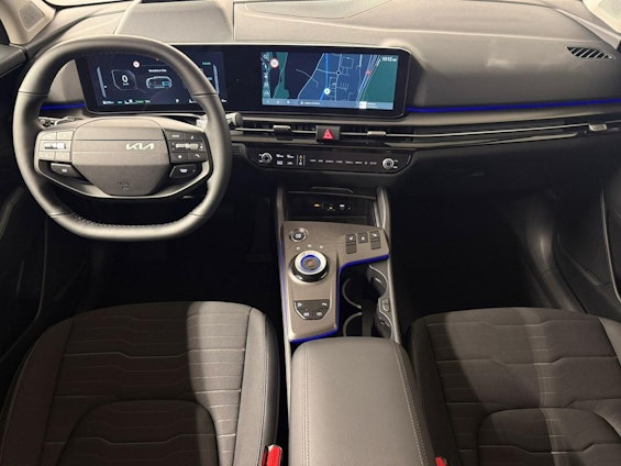 Vehicle image 7 Vehicle image 7