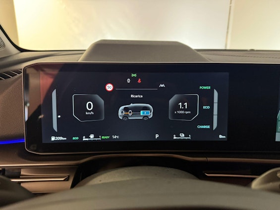 Vehicle image 10 Vehicle image 10