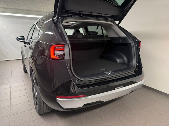 Vehicle image 3 Vehicle image 3