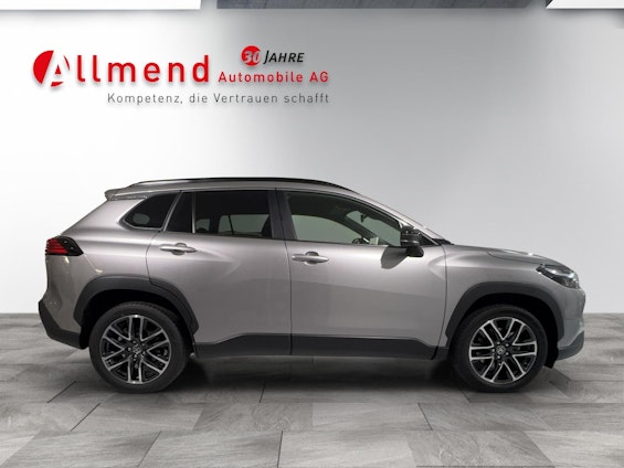 Vehicle image 3 Vehicle image 3