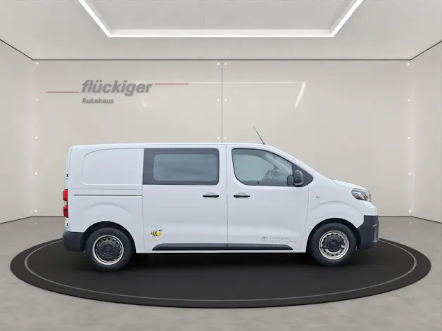 Toyota PROACE Van L1 1.6 D Terra