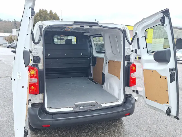 Toyota PROACE Van L1 1.6 D Terra