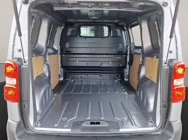 Toyota PROACE Van L1 2.0 D Advanced