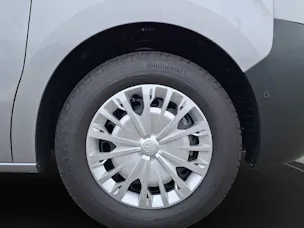 Toyota PROACE Van L1 2.0 D Advanced