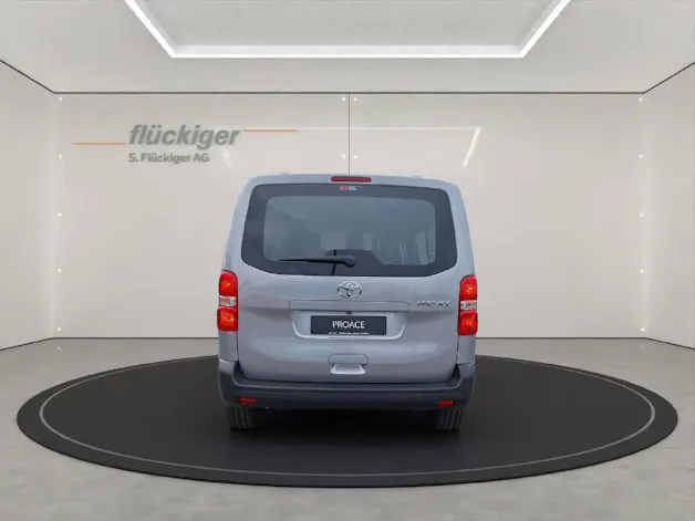Toyota PROACE Van L1 2.0 D Advanced