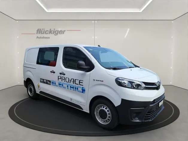 Toyota PROACE Van L1 50KWh 7kW OBC Active