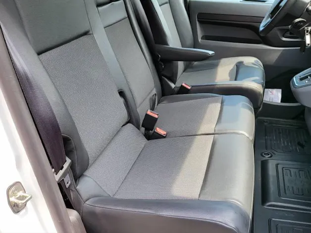Toyota PROACE Van L1 50KWh 7kW OBC Active
