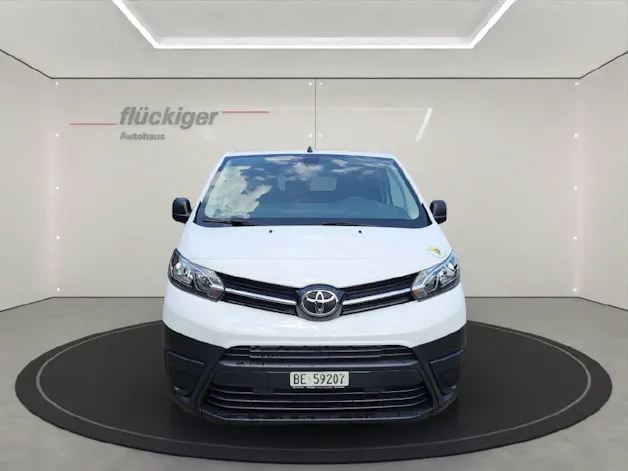 Toyota PROACE Van L1 50KWh 7kW OBC Active