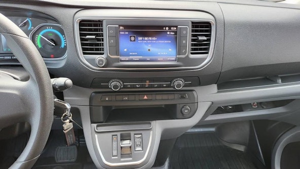 Vehicle image 12 Vehicle image 12