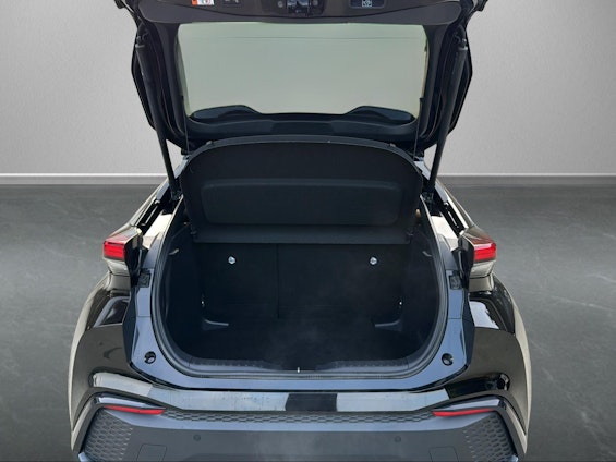 Vehicle image 9 Vehicle image 9