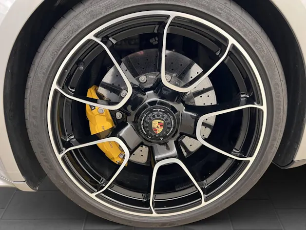 Porsche 911 Turbo S Cabriolet
