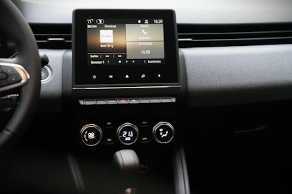 MITSUBISHI COLT 13