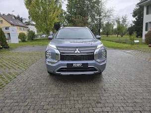 Mitsubishi Outlander 2.4 PHEV Instyle 4x4
