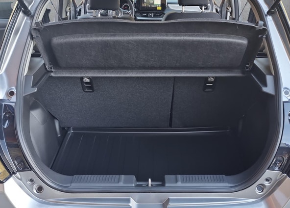 Vehicle image 12 Vehicle image 12