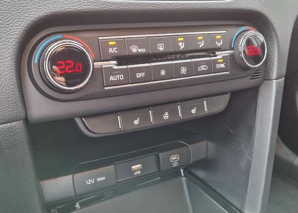 Vehicle image 6 Vehicle image 6