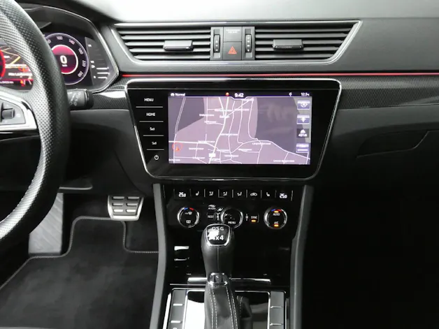 Škoda Superb Combi 2.0 TDI 190 SportLine+ 4x4 DSG