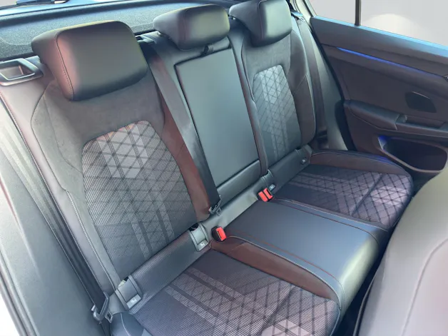 VW Golf 1.5 e TSI mHEV R-Line DSG