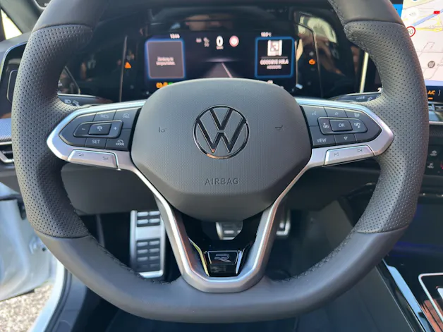 VW Golf 1.5 e TSI mHEV R-Line DSG