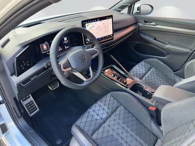 VW Golf 1.5 e TSI mHEV R-Line DSG