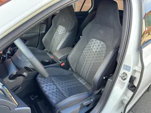 VW Golf 1.5 e TSI mHEV R-Line DSG