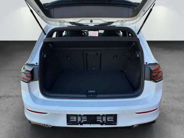 VW Golf 1.5 e TSI mHEV R-Line DSG