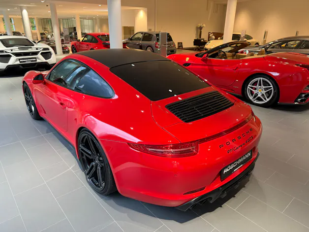 Porsche 911 Carrera 4 GTS PDK