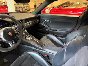Porsche 911 Carrera 4 GTS PDK