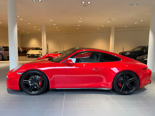 Porsche 911 Carrera 4 GTS PDK