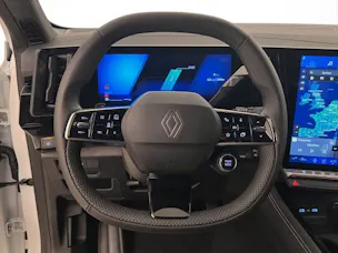 Renault Rafale full hybrid E-Tech 200 techno