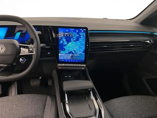Renault Rafale full hybrid E-Tech 200 techno