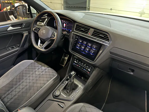 VW Tiguan 2.0 TDI SCR R-Line 4Motion DSG