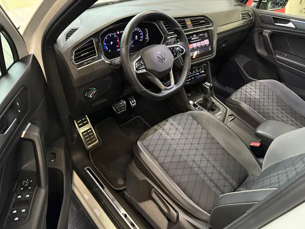 VW Tiguan 2.0 TDI SCR R-Line 4Motion DSG