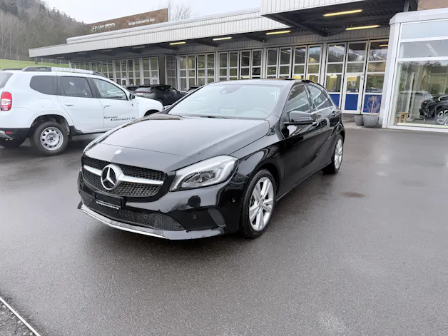 Mercedes-Benz A 180 Night Star 7G-DCT