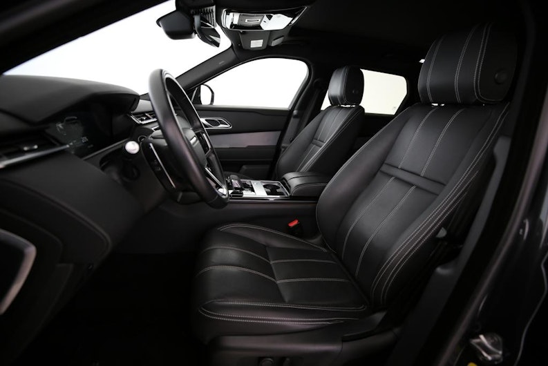 Vehicle image LAND ROVER RANGE ROVER VELAR