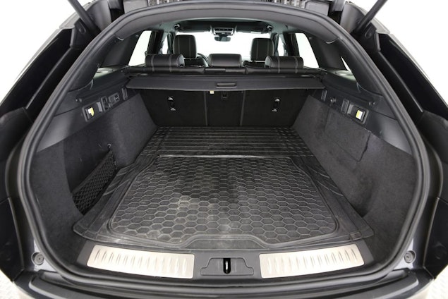 Vehicle image 13 Vehicle image 13