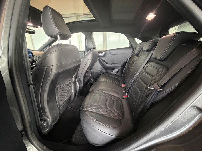 Vehicle image FORD PUMA