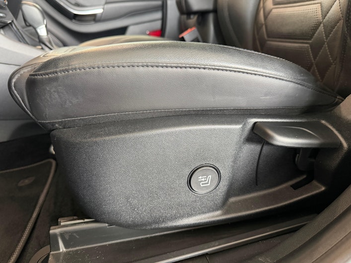 Vehicle image FORD PUMA