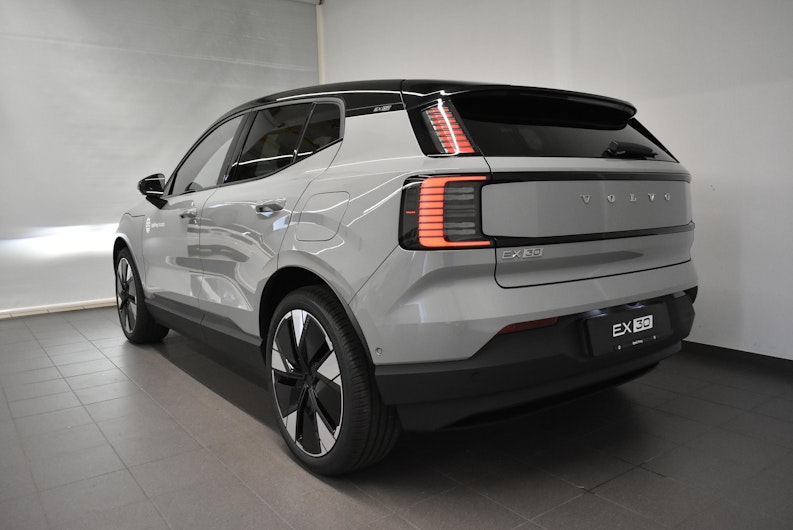 Vehicle image VOLVO EX 30