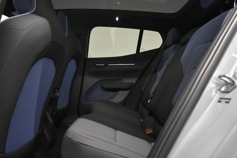 Vehicle image VOLVO EX 30