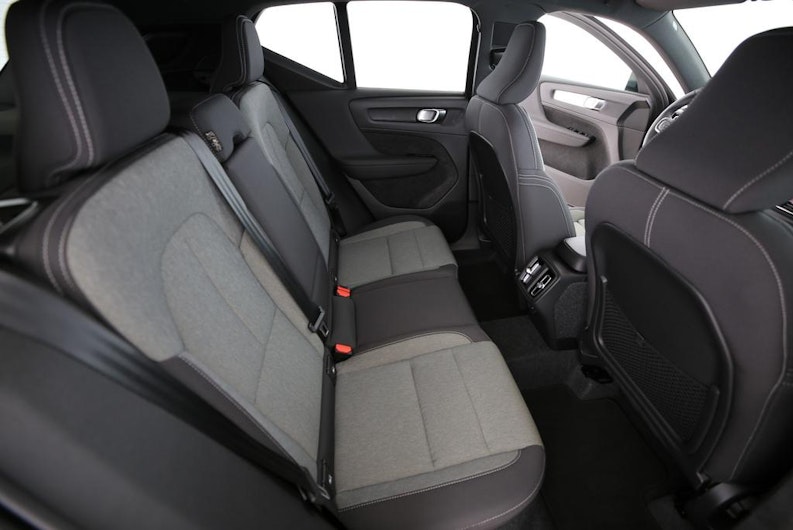 Vehicle image VOLVO XC40