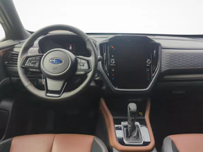 Fahrzeugbild SUBARU Forester Station 2.0i e-Boxer Luxury