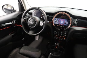 Vehicle image MINI Mini F55 2.0i Cooper S