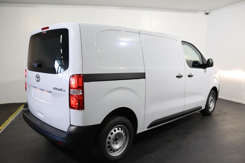 Vehicle image TOYOTA PROACE
