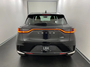 Fahrzeugbild LEXUS LBX 1.5 Hybrid Relax