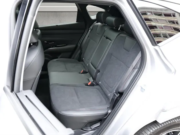 Hyundai Tucson 1.6 T-GDi HEV N-Line LUX.pack 4WD