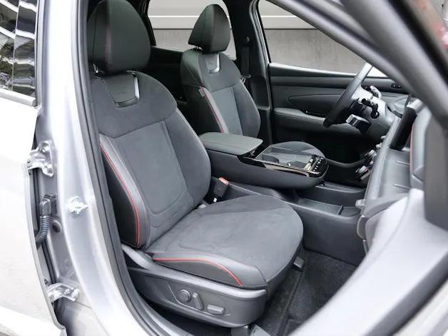 Hyundai Tucson 1.6 T-GDi HEV N-Line LUX.pack 4WD