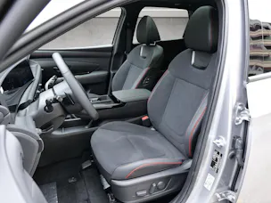 Hyundai Tucson 1.6 T-GDi HEV N-Line LUX.pack 4WD